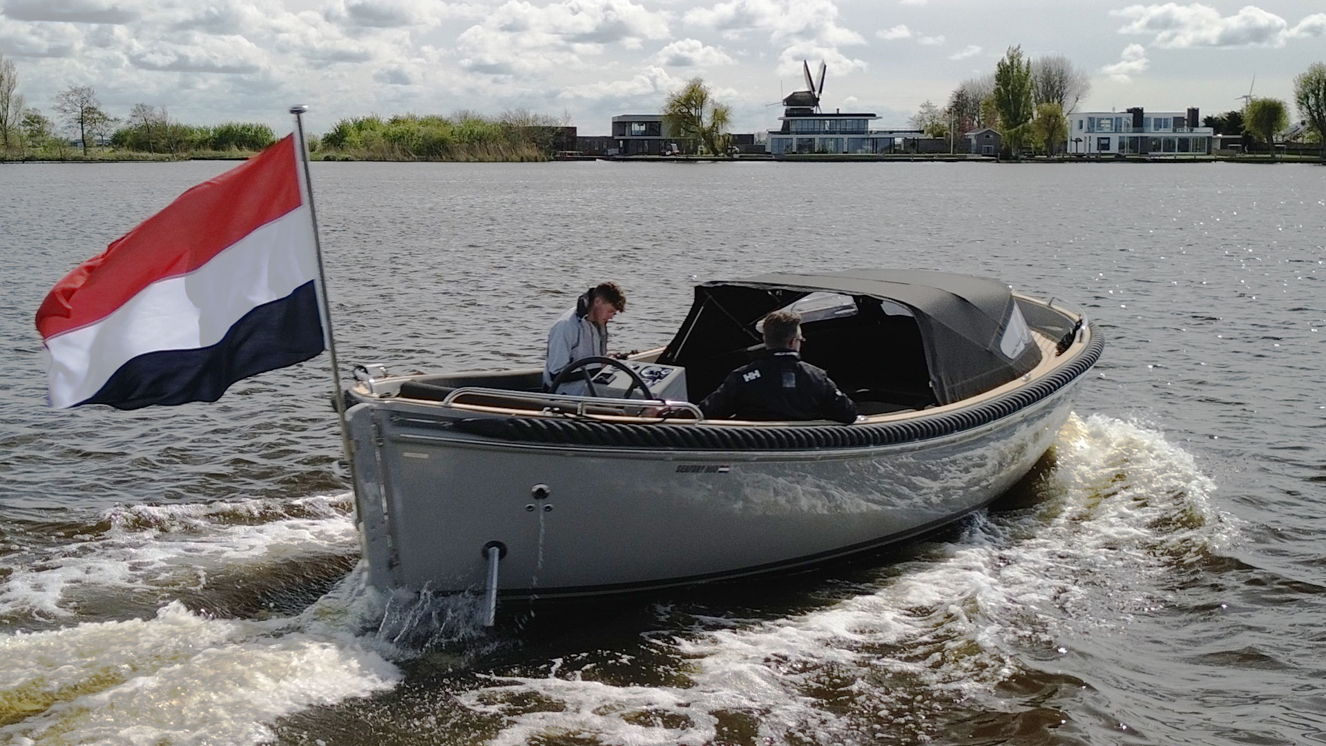Grote sloep huren
